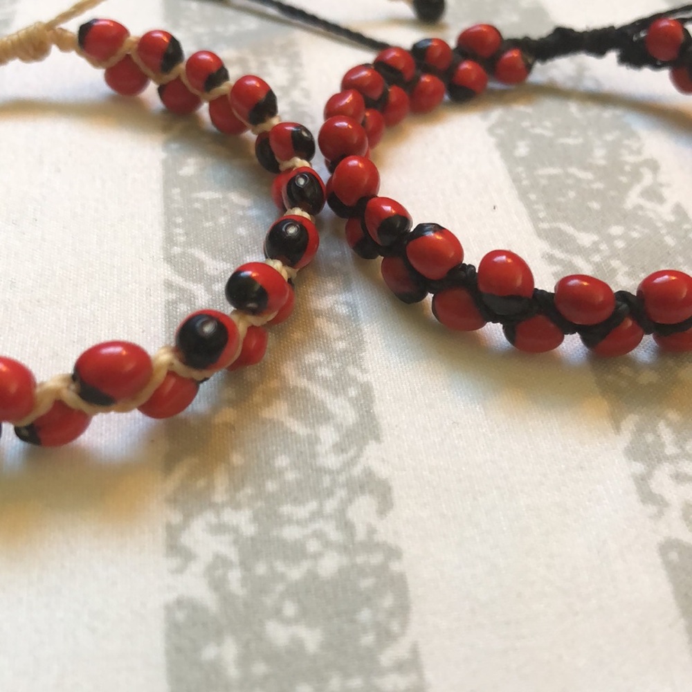 Peruvian beaded bracelets - Picture 2 of 2
